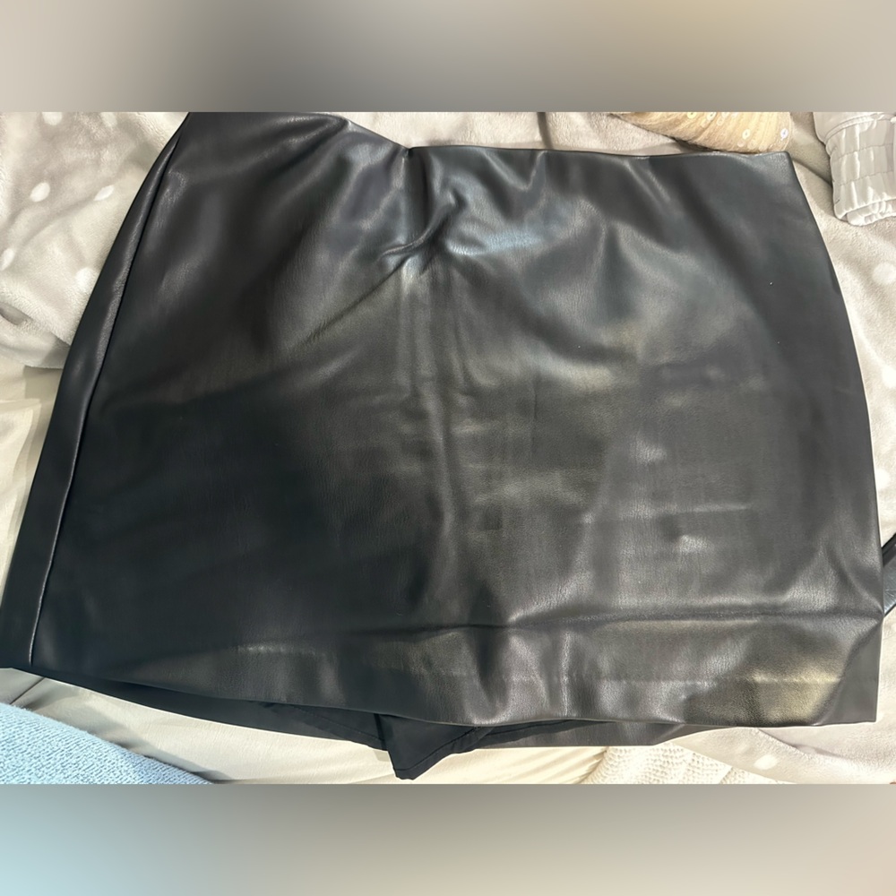 Abercrombie & Fitch Black Leather Skirt